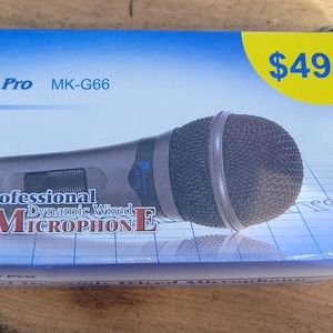 Microphone new in the box